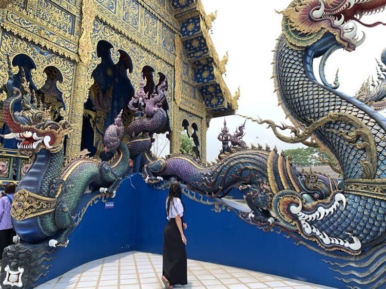 Olivia with dragon